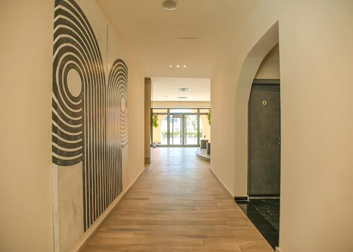 Ajira Boutique Marina Hotel