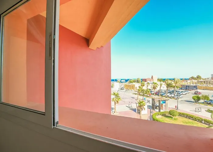 Otel Ajira Boutique Marina 4*